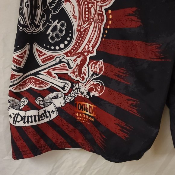 MMA Elite Mens XL Red Black Spade Wing Bone Fighter Trainers Shorts 11in Inseam - Picture 7 of 12